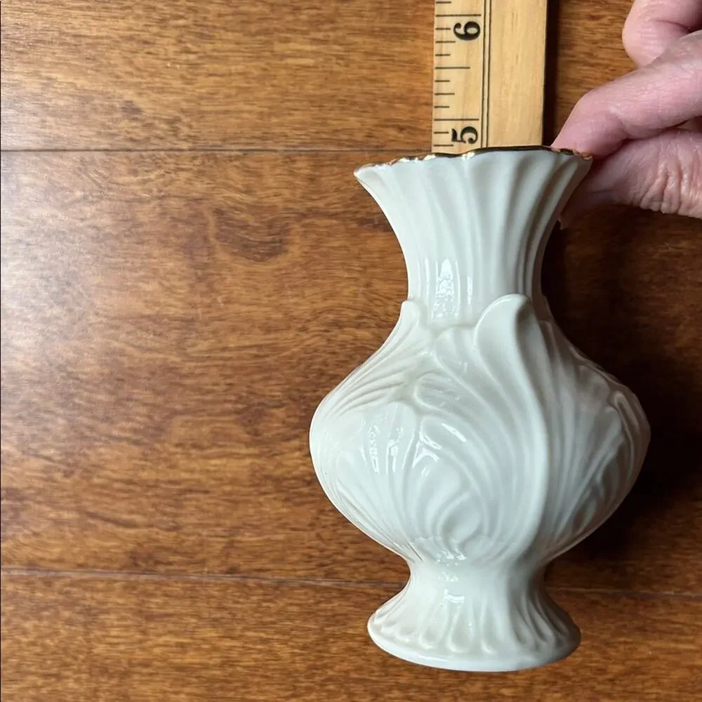 Lenox Elfin Collection Footed Bud Vase, Cream Porcelain with 24k Trim